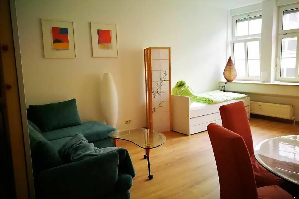Apt Next To Nuremberg Central-Station, Fair 10Min Nuremberga Exterior foto